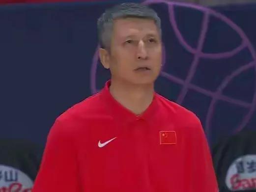 显低了一个, 为进攻武器, 实力是比中