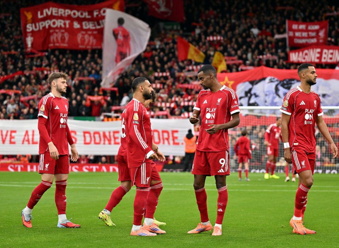 uy, hd, 半场休息时